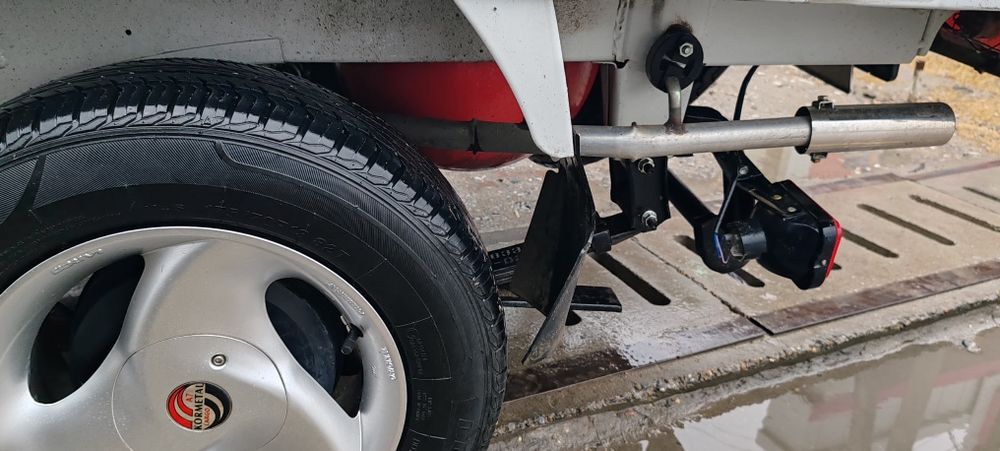 Автомобиль Шевралет Лабо