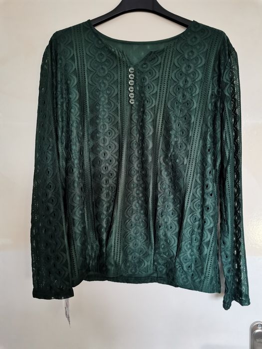 Всичко по 5лв..Блузи