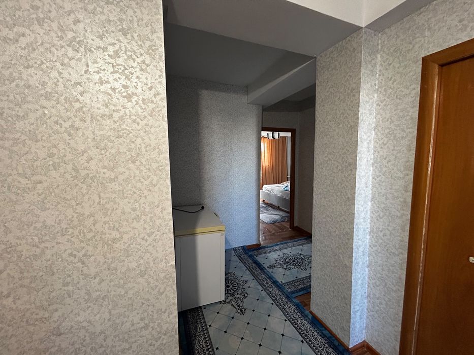 Продам 2 х- комнатную квартиру