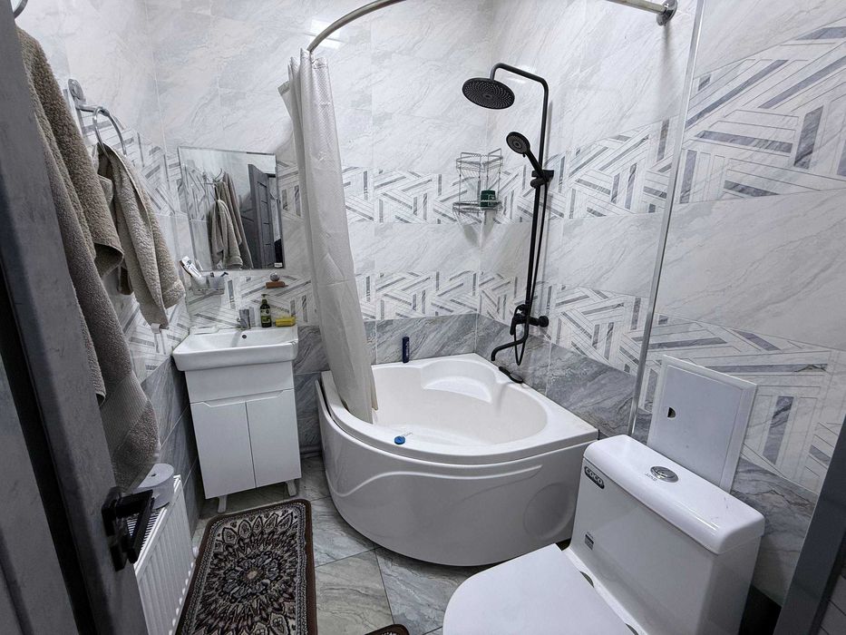 СРОЧНО !! Продается квартира в Яшнабаде 4/1/8 (115 кв/м) ЖК AZIA HOUSE