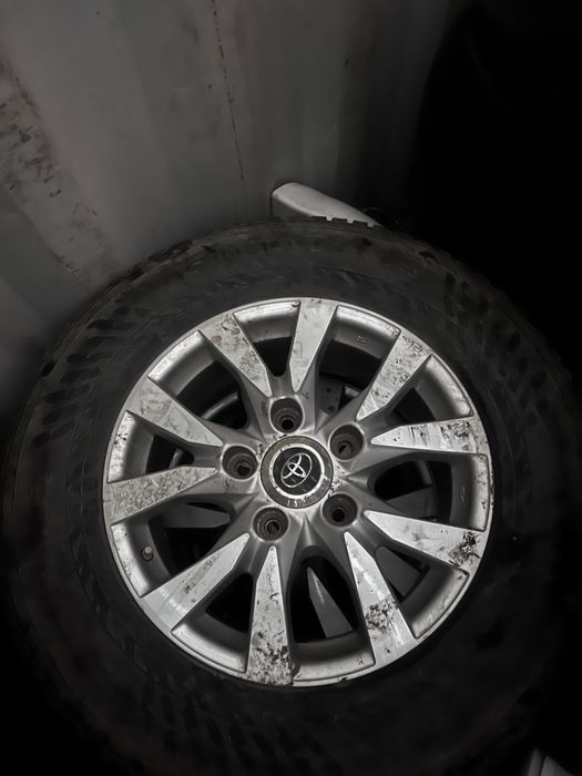 Диски Toyota land cruiser 200