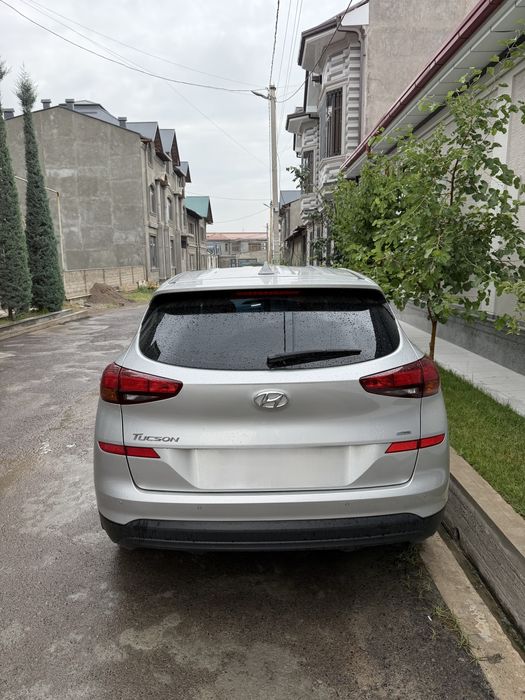 Hyundai tucson 2019 yil AWD prestige benzin!Toshkenga nasiya savdo bor