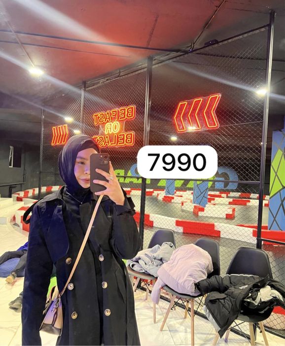 Белый розы жақсы свежый