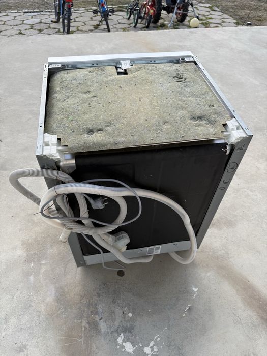 Съдомиялна за вграждане Bosch SuperSilence 60 см