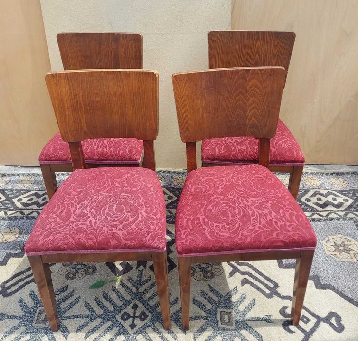 Set 4 Scaune Vintage din Lemn cu sezut tapitat; Scaun solid