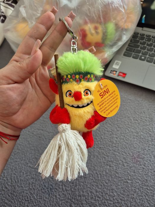 Breloc/jucarie plusata