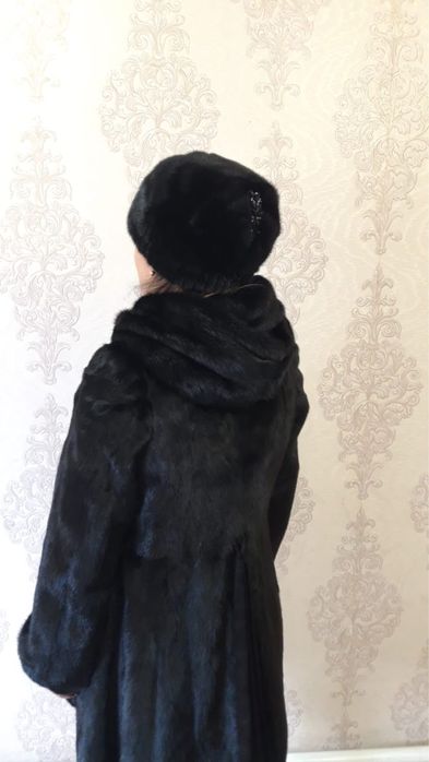 Шуба норковая б/у