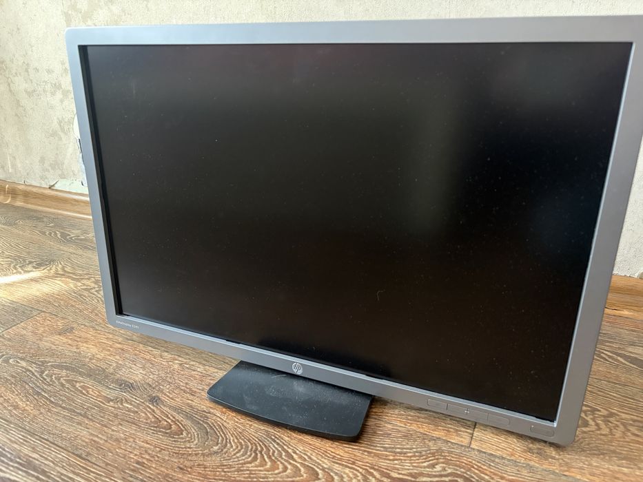 Монитор HP E241i