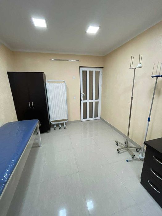 Продается клиника 1000м2 ориентир Бектемир пост ГАИ возможен Кредит