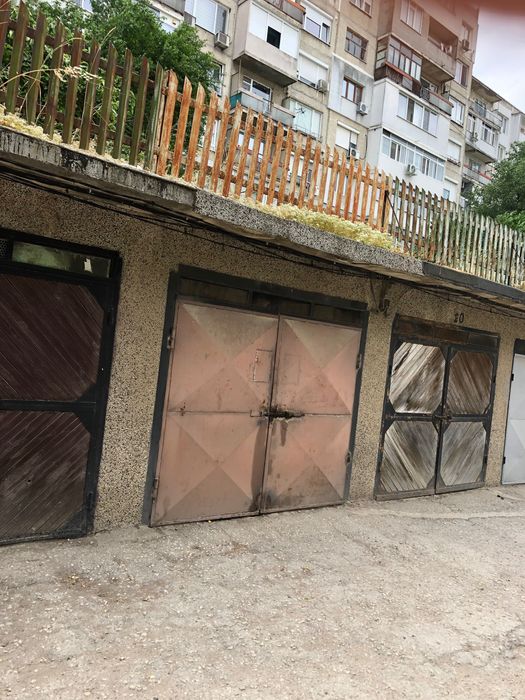 Дава се под наем Гараж / Паркомясто в Добрич, Дружба 2 - 16 кв.м за 51 € - Снимка #1