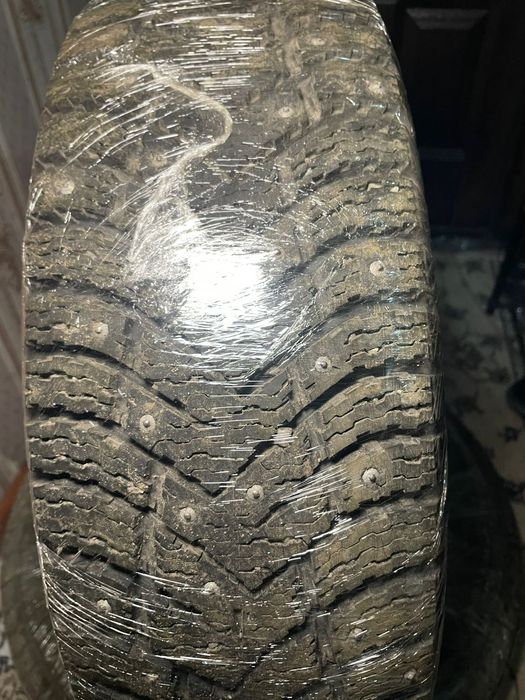 205/65/15 два баллона
