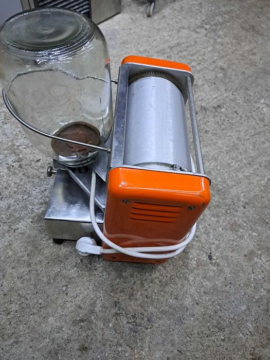 Професионална Машина за палачинки