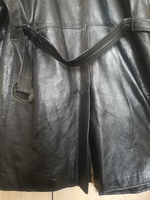 Мъжко черно кожено манто,размер 52