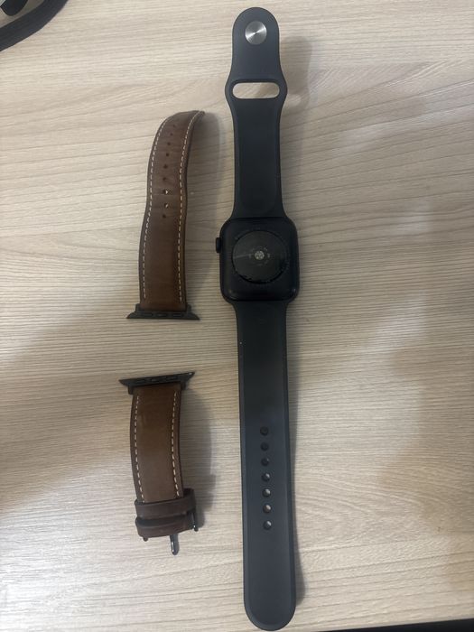 Продаю watch se 2