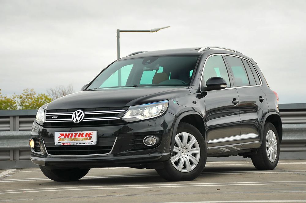 Volkswagen Tiguan R-Line /Panoramic /Plafon negru /BiXenon