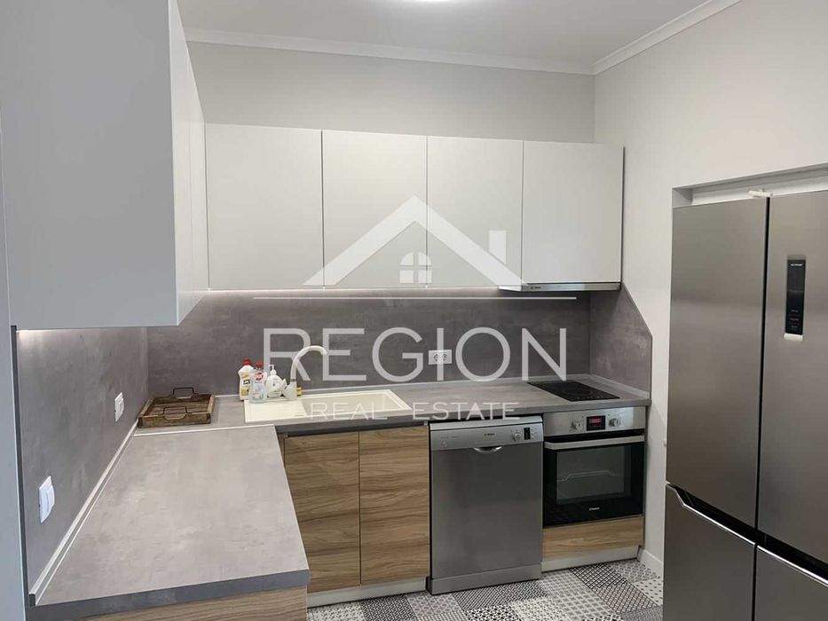 Дава се под наем Къща в Варна, Виница - 220 кв.м за 1200 € - Снимка #1