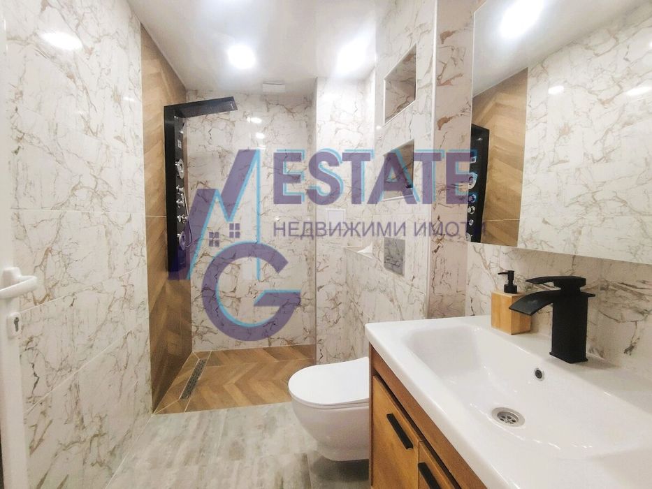 Тристаен апартамент до ключ без такса поддръжка в гр. Несебър