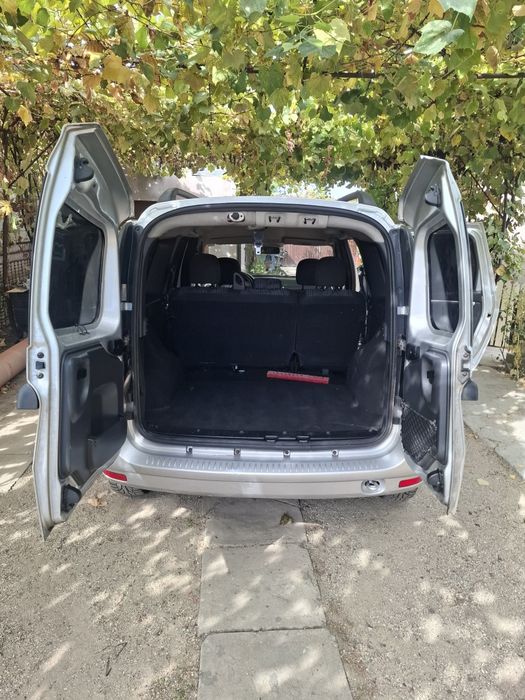 DACIA Logan MCV 2010 — imagine 5