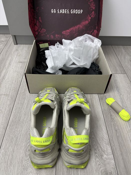 44 Label Group Symbiont 2 marimea 42