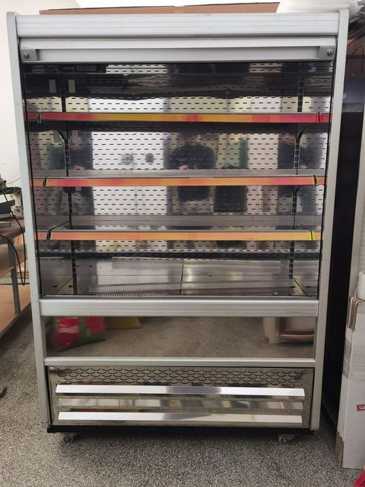 Хладилна Витрина