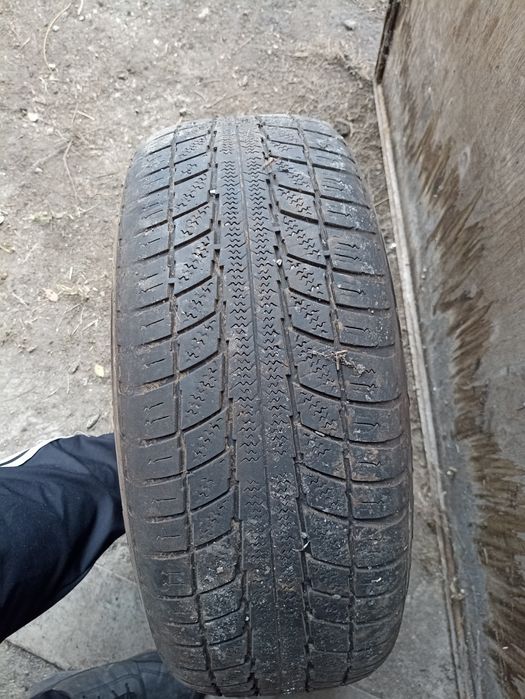 Продам диск с резиной