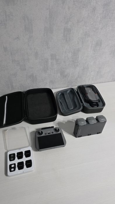 DJI Air 3 Fly More Combo (RC 2)
