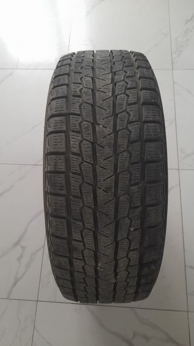 Продам новую резину якохама