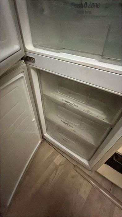 Холодильник на запчасть