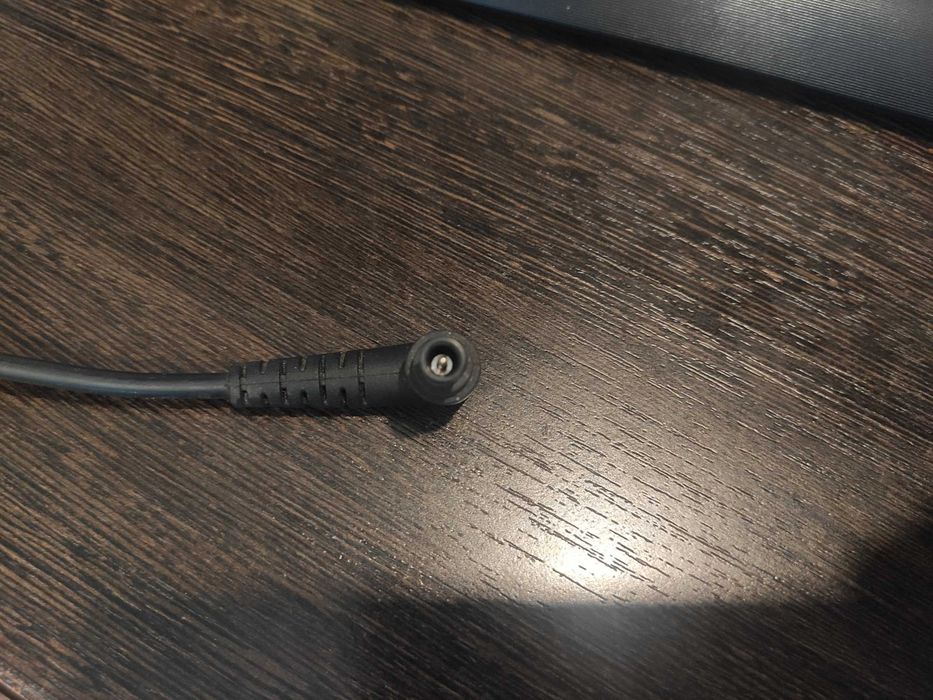 Зарядное устройство для ноутбука 19.5V 3.9A