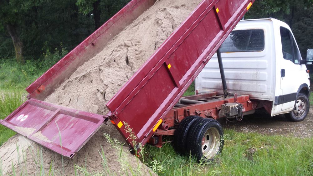 Calcar alb margaritar chisai granit gri griblura asfalt balast moluz