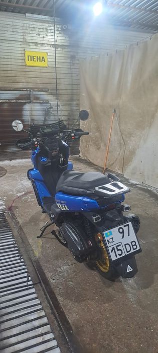 Скутер Танк продам.
