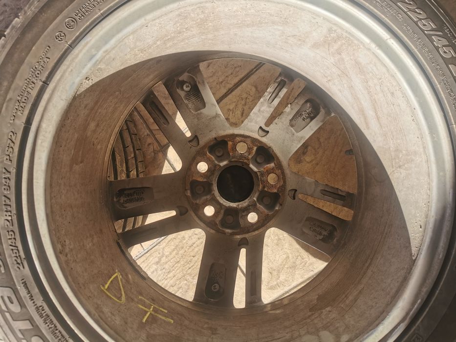 Roți vară VW 225 45 17 Kumho  sport