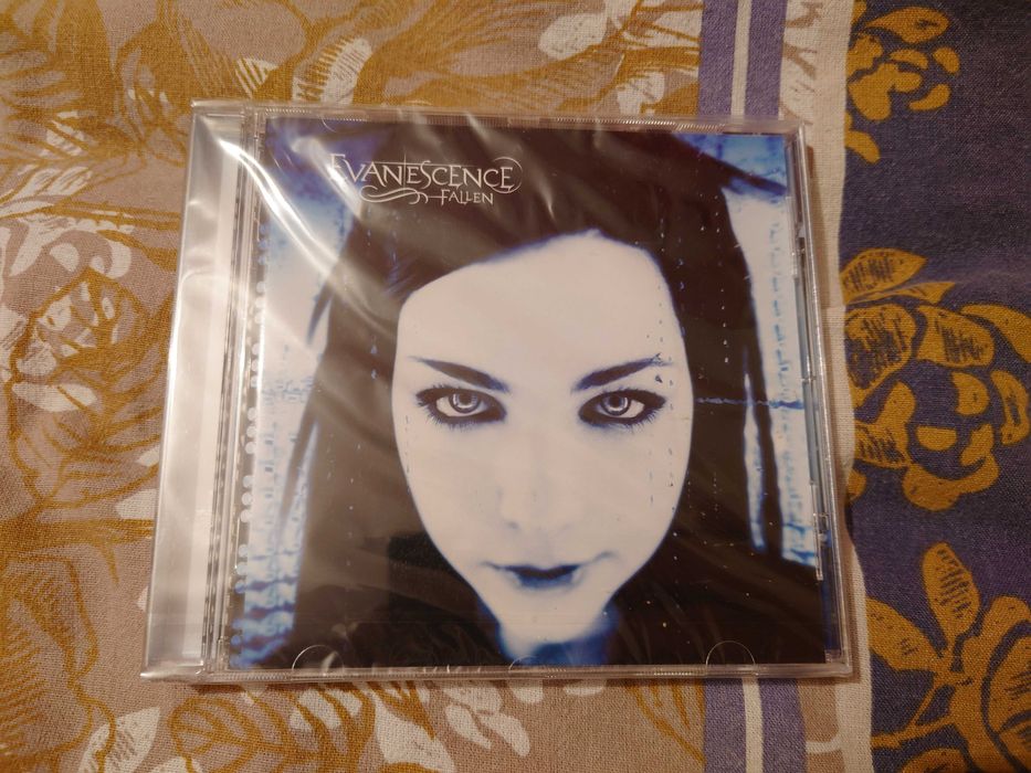 Албум Evanescence - Fallen (нов)