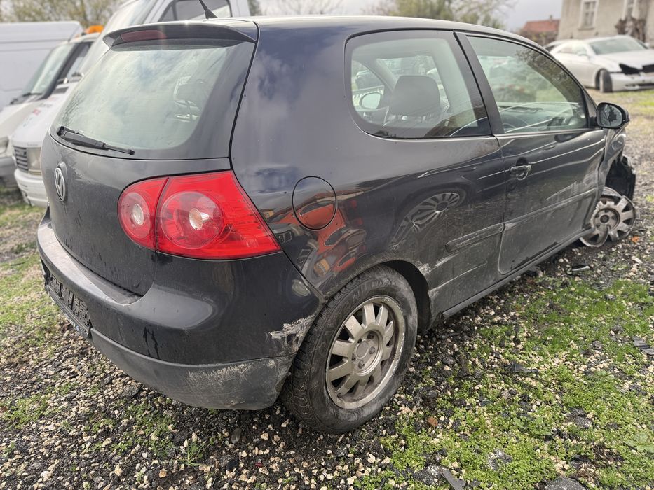 Vw golf 5 1,4 80ks na chasti/фолксваген голф5 1,4 80кс на части