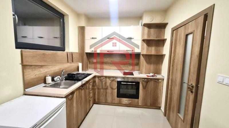 Двустаен апартамент под наем / Бриз