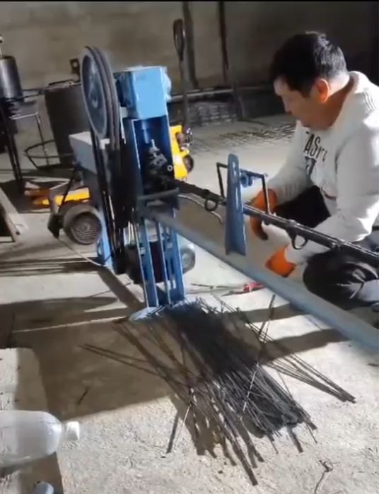 Станок по произвоству кладочной сетки