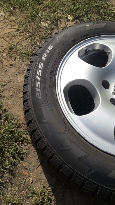 Шины R16 шипованные на дисках 5×112