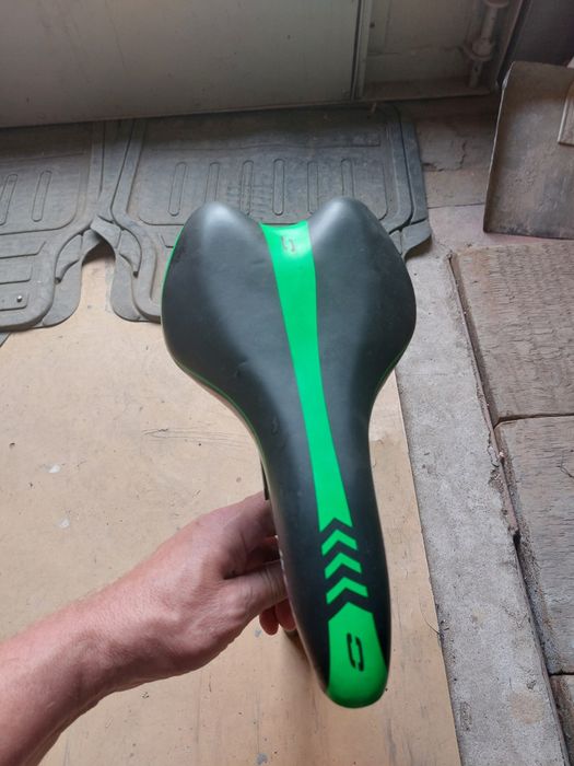 Продам седло для велосипеда