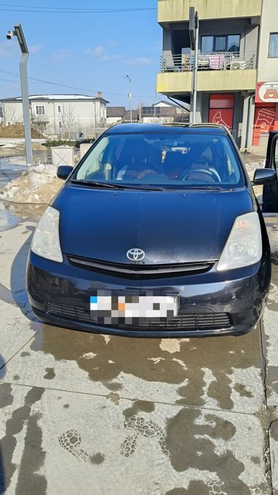 Vând Toyota Prius G2