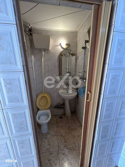 Garsoniera de vanzare Razboieni