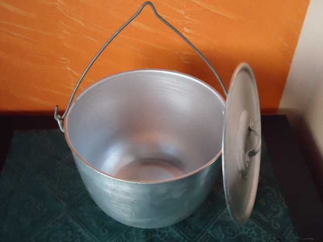 туристически комплект,канче,спиртник,чайник,тенджера за огнище