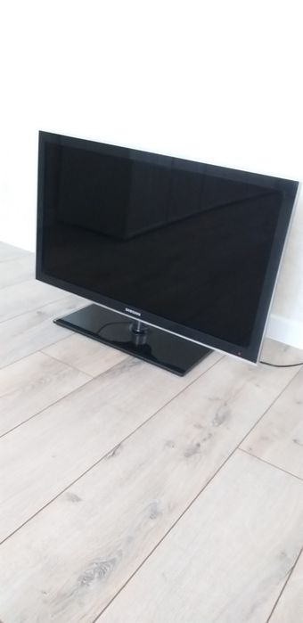LED- телевизор SAMSUNG