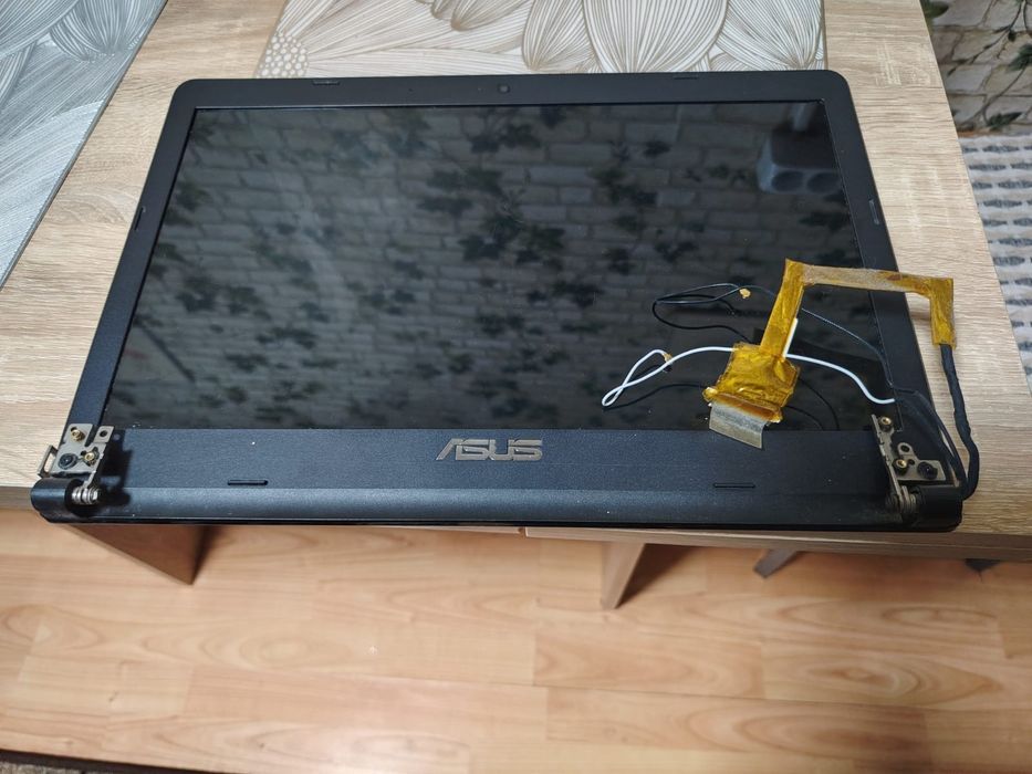 Display laptop Asus x401A