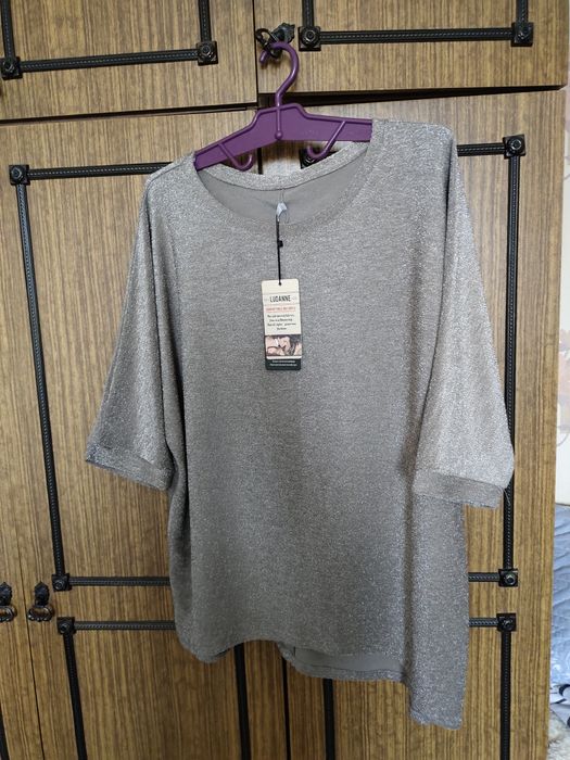 Продам новую блузку