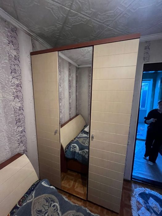 Продам шкаф в хорлшем состоянии