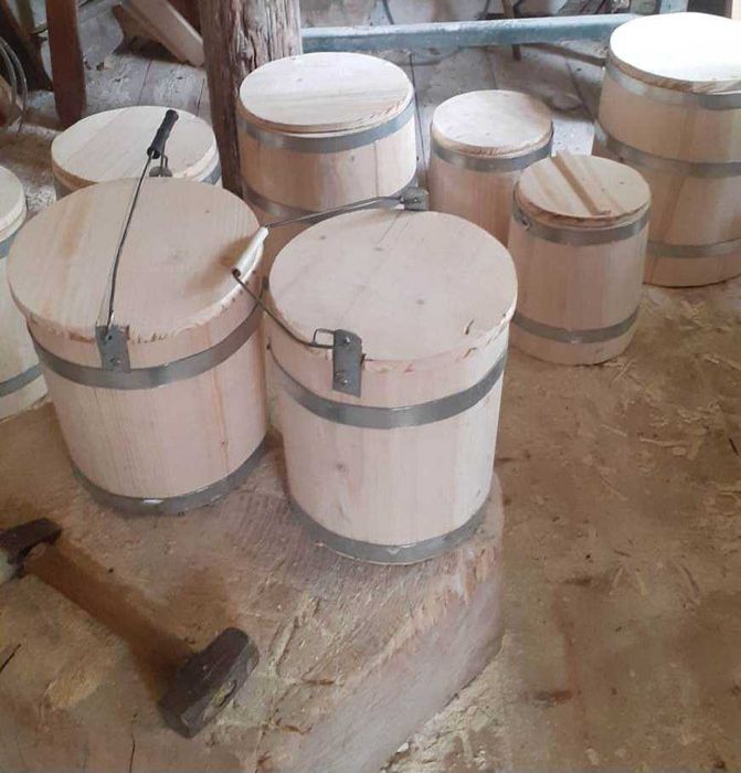 Putina branza/muraturi din lemn de brad