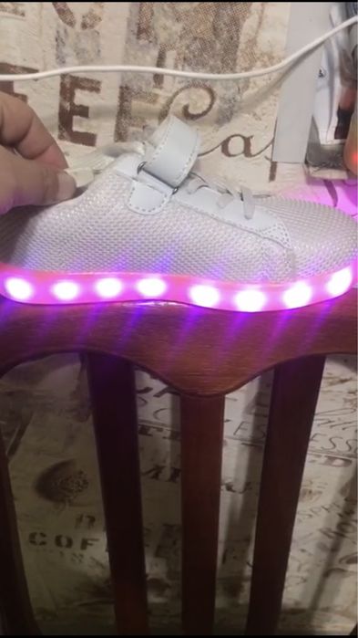 Кросовки для девочки