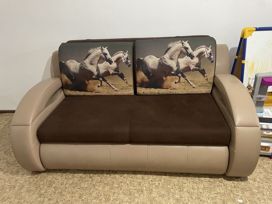 Продам диван б/у