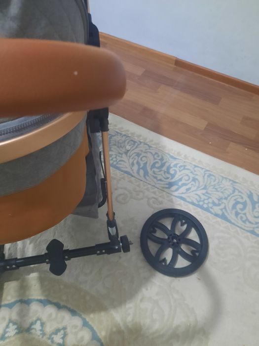 Коляска для малыша