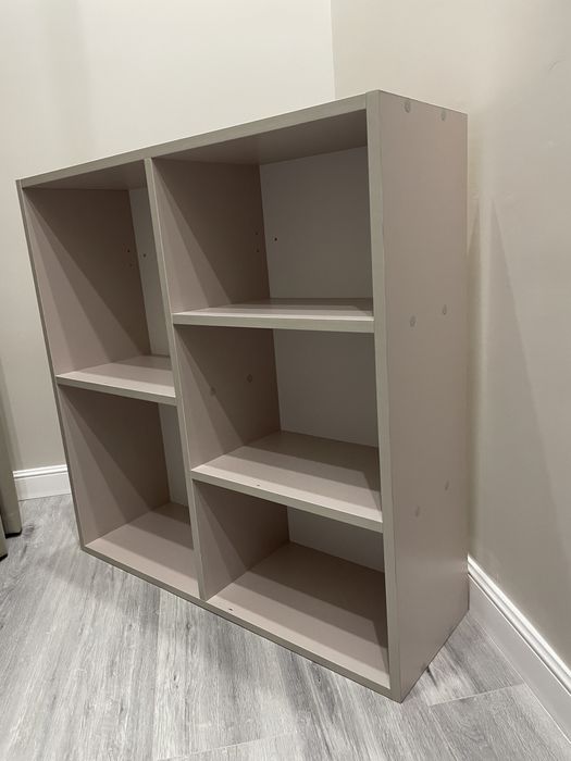 Книжная полка